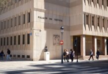 Piden 6 años de cárcel para un padre acusado de consentir que abusaran de sus hijas por dinero en Albacete