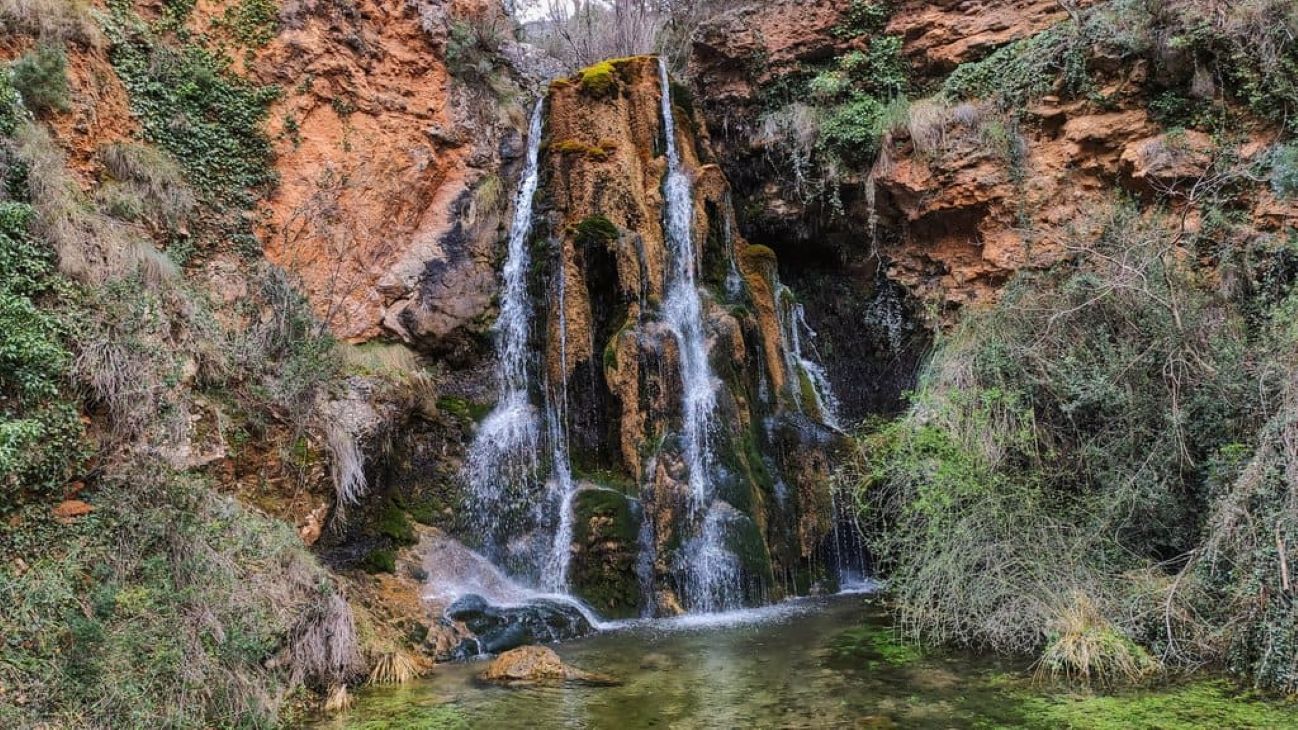 El paraíso en Castilla-La Mancha: 8 cascadas para refrescarse en la naturaleza este verano
