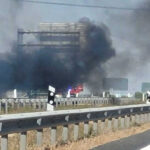 Arde un camión cisterna cargado de aceite de oliva en la A-43 a su paso por Argamasilla de Alba