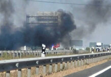 Arde un camión cisterna cargado de aceite de oliva en la A-43 a su paso por Argamasilla de Alba