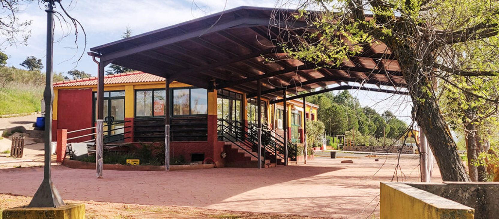 El Pantano de Carboneras, un enclave veraniego en Ciudad Real con playa, naturaleza y astroturismo