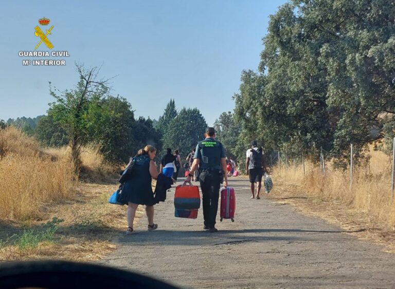 Auxiliados los pasajeros de un tren parado en una pedanía de Almuradiel