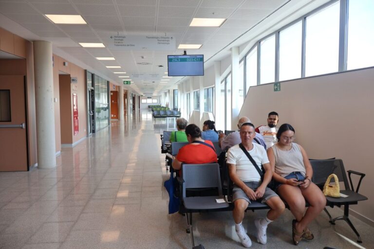 Nuevos avances en el Hospital de Cuenca: Medicina Interna y Reumatología empiezan a pasar consulta