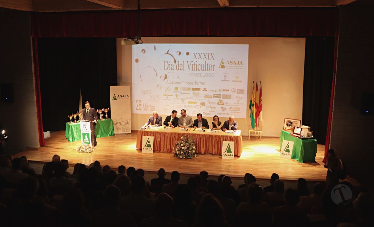 Valverde: “Si escuchamos más a agricultores y ganaderos, haremos mucho mejor las cosas”