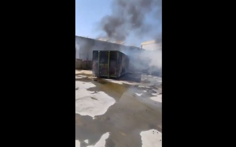 Dos afectados por un incendio en una granja de gallinas de Motilla del Palancar