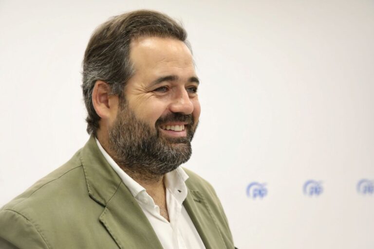 Núñez pide a Vox no equivocarse de enemigo: «El objetivo es el cambio en C-LM»
