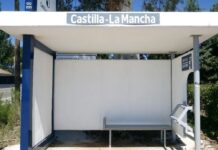 La Junta garantiza el mantenimiento de las marquesinas de autobuses con un nuevo contrato de 750.000 euros