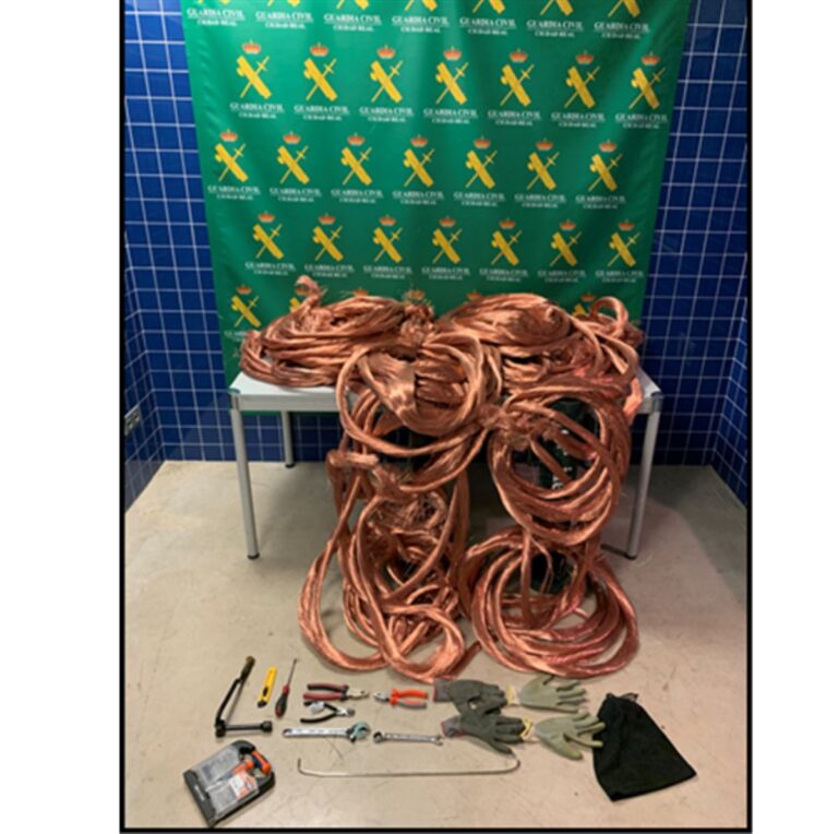 Detenidos por cobrar cobre en Puerto Lápice y producir pérdidas de 150.000 euros