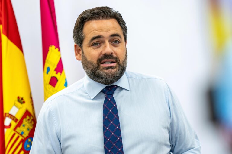 Núñez insiste en que el aumento del techo de gasto obliga a Page a «dejarse de excusas» y cumplir compromisos