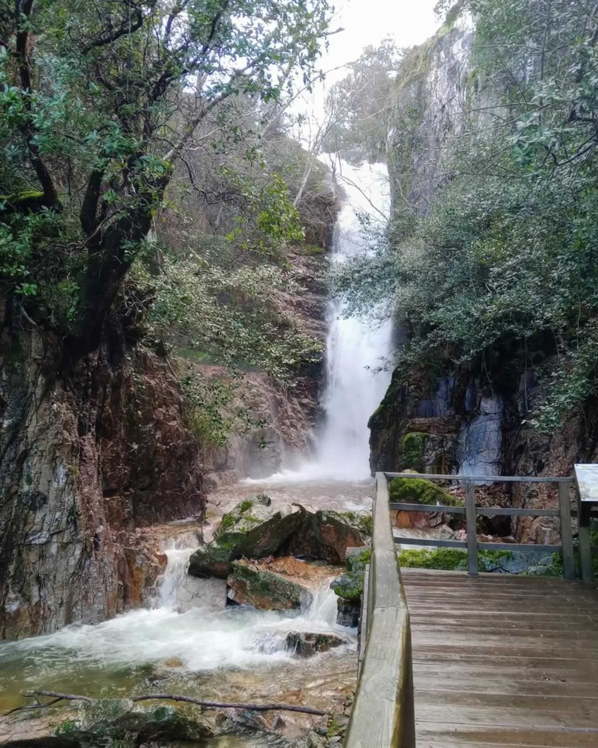 Veintiún caminos, dos chorros y una trilogía