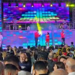 Buen ambiente en las actuaciones musicales y en la comida popular de las fiestas de Manzanares