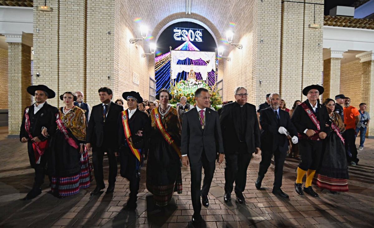 Albacete abre su Feria 2025 con emoción, devoción y una explosión de color