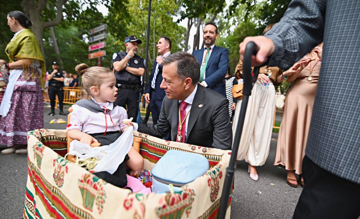 Albacete abre su Feria 2025 con emoción, devoción y una explosión de color