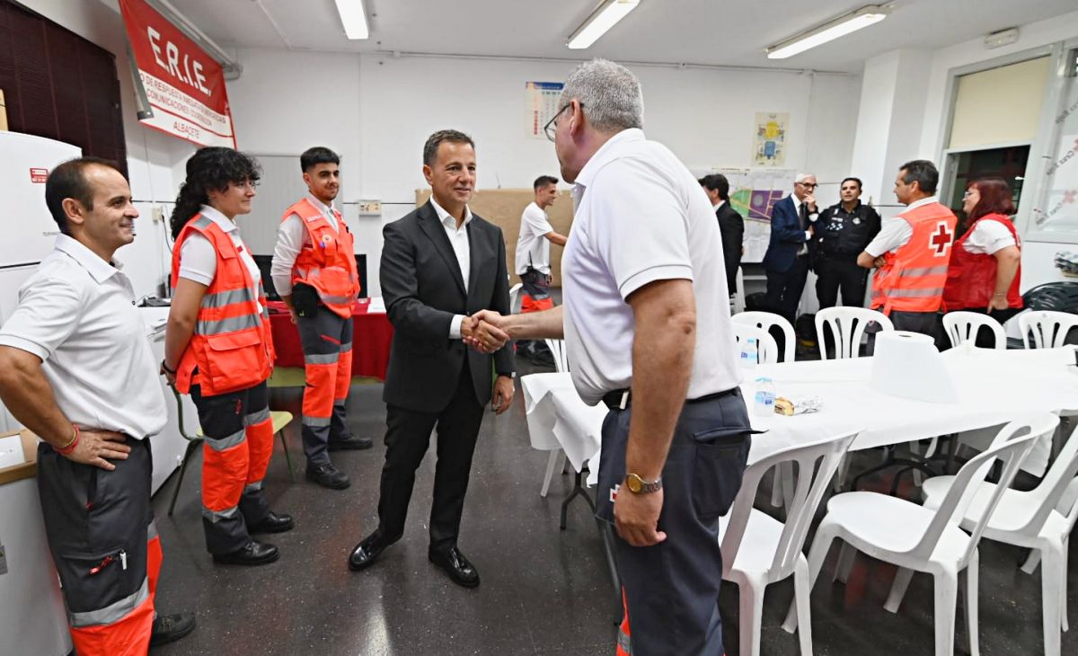 Albacete abre su Feria 2025 con emoción, devoción y una explosión de color