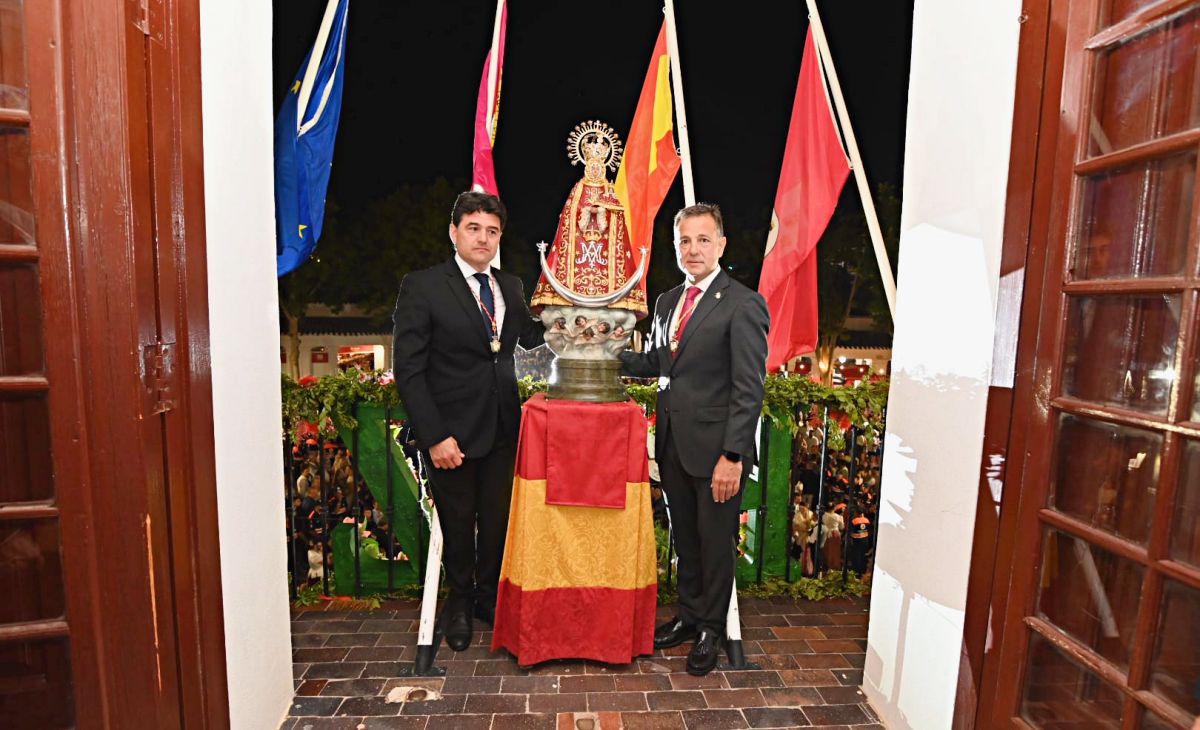 Albacete abre su Feria 2025 con emoción, devoción y una explosión de color