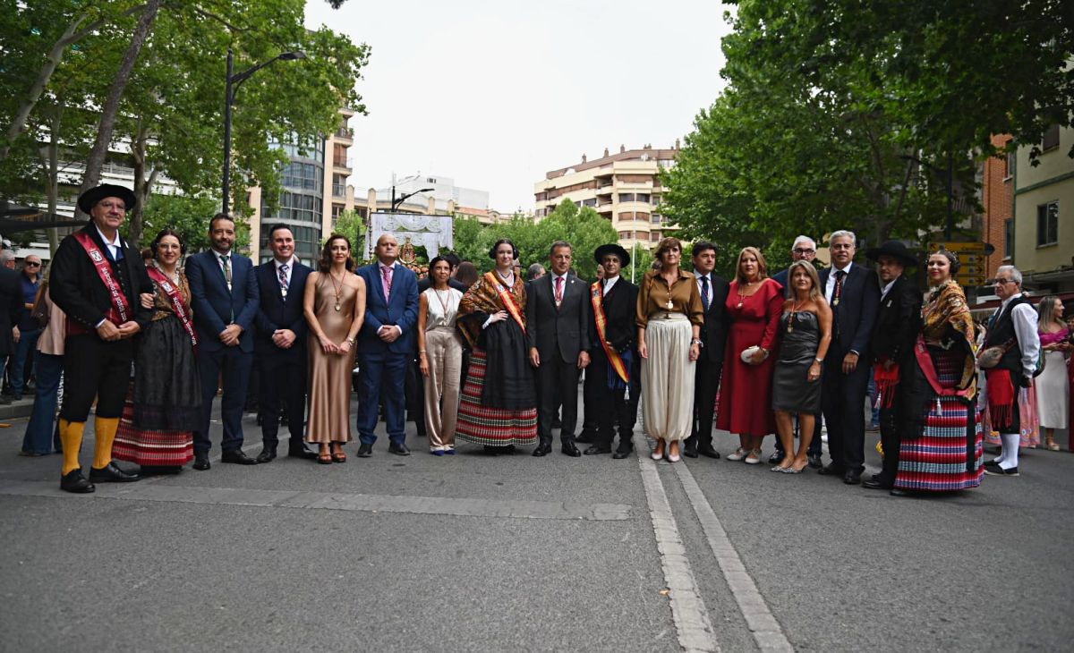 Albacete abre su Feria 2025 con emoción, devoción y una explosión de color