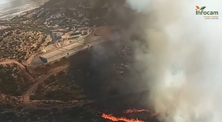 Extinguido el incendio de este lunes en Puertollano