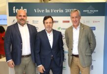 El presidente de Eurocaja Rural acompaña a los empresarios en la inauguración de la Caseta de FEDA en la Feria de Albacete