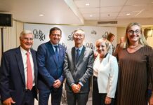 Valverde trabaja en Madrid para proporcionar más oportunidades al vino y a la industria agroalimentaria de la provincia en el mercado chino