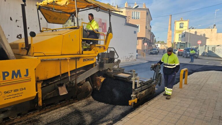 En marcha un nuevo plan de pavimentaciones en Manzanares