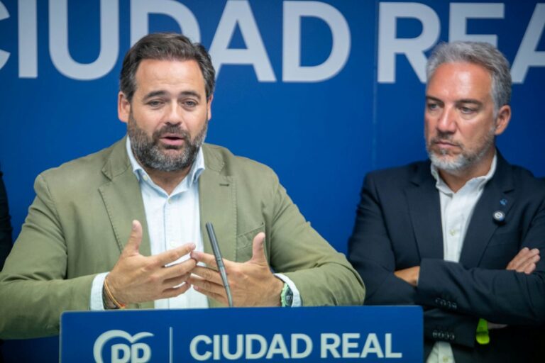 PP pide que se dedique la subida del techo de gasto para la carrera profesional sanitaria