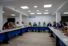 Nuñez pide a Page aprovechar la visita de Sánchez para pedir ayudas a la conciliación y a la educación de 0 a 3 años