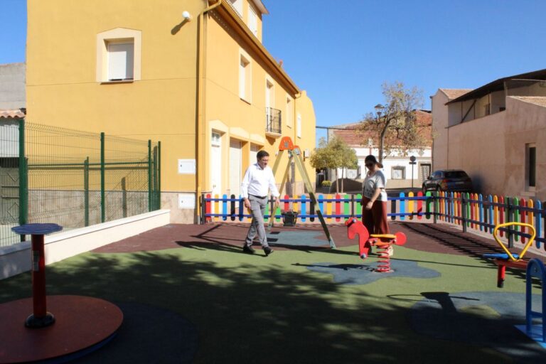Bolaños de Calatrava continúa con la mejora y rehabilitación de parques y fuentes públicas
