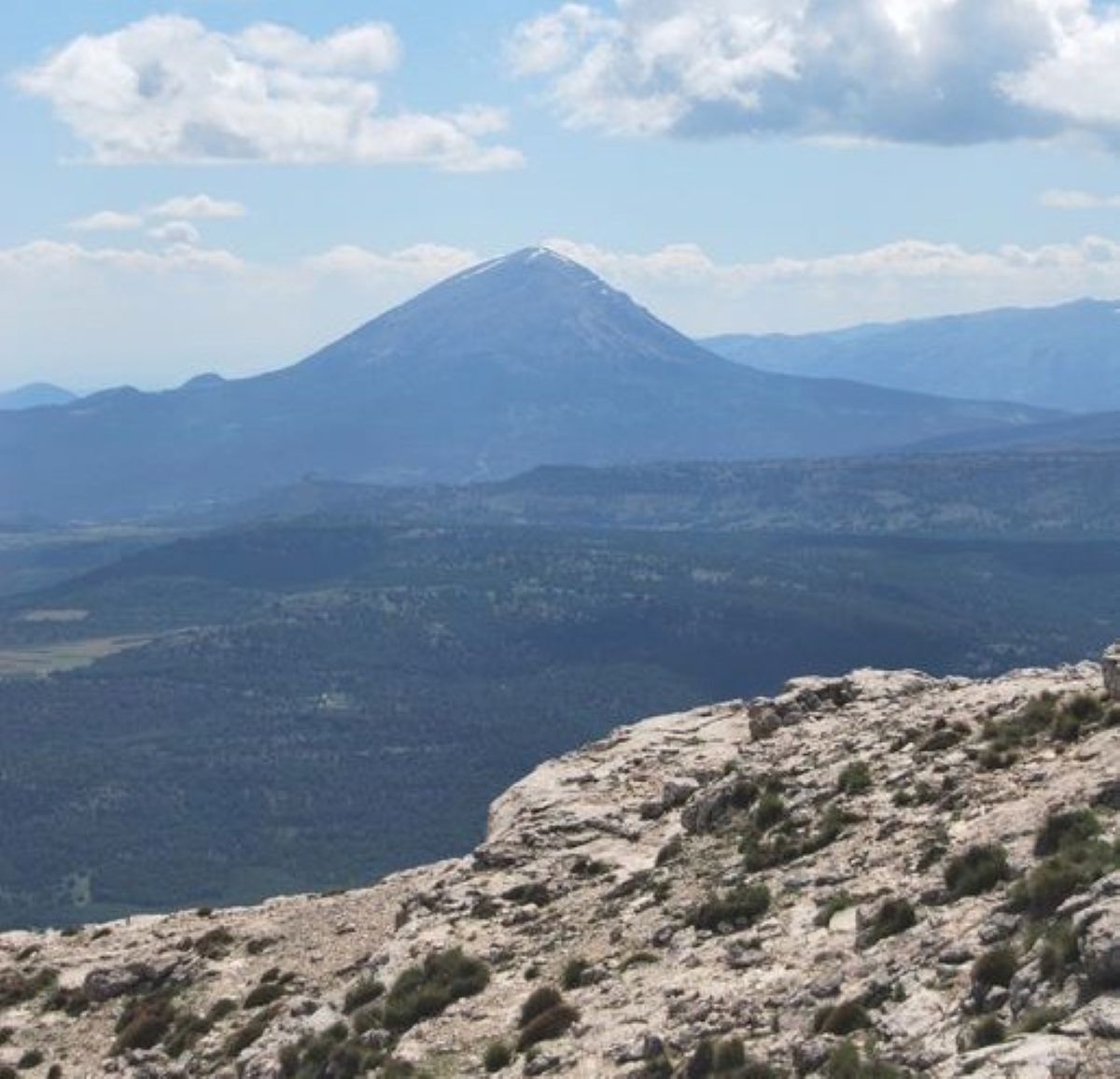 Vistas a 2.000 metros de altura: Las 4 montañas más altas de Castilla-La Mancha