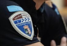 Seis heridos al colisionar un coche contra la terraza de una cafetería en Fuensalida