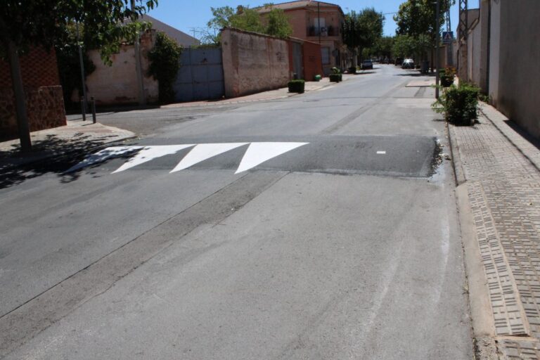 Bolaños de Calatrava inicia el Plan de Asfaltado 2025 con una primera fase de mejora en calles y caminos