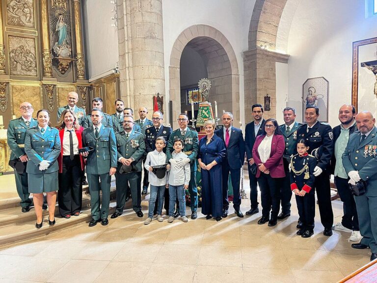 Argamasilla de Alba celebra el Día de la Hispanidad y la festividad de la Virgen del Pilar con un homenaje a la Guardia Civil