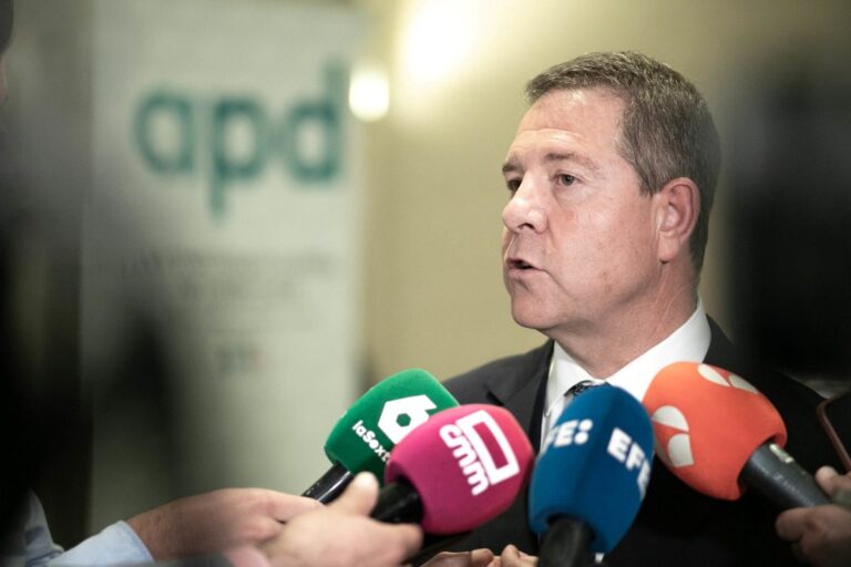 Page pide al PSOE querellarse contra Leire Díez y «todos los que han abusado» del partido