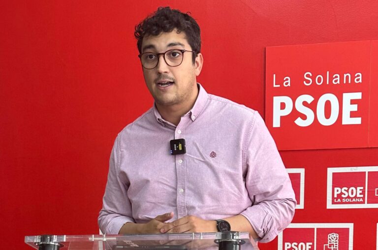 Díaz-Cano propone mejorar la “gestión nefasta” de la alcaldesa de La Solana en planes de empleo y comedores escolares y reforzar la Policía Local