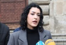 Podemos acusa a Page de ocultar «los datos sociales, feministas y medioambientales de la región»