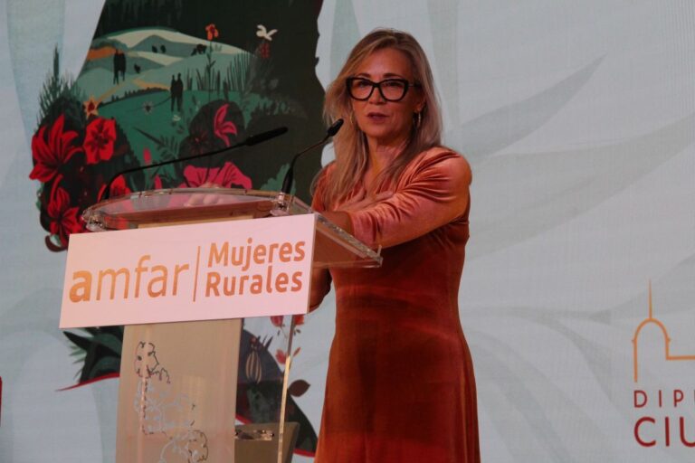 Lola Merino: “El futuro del campo está en las mujeres rurales”