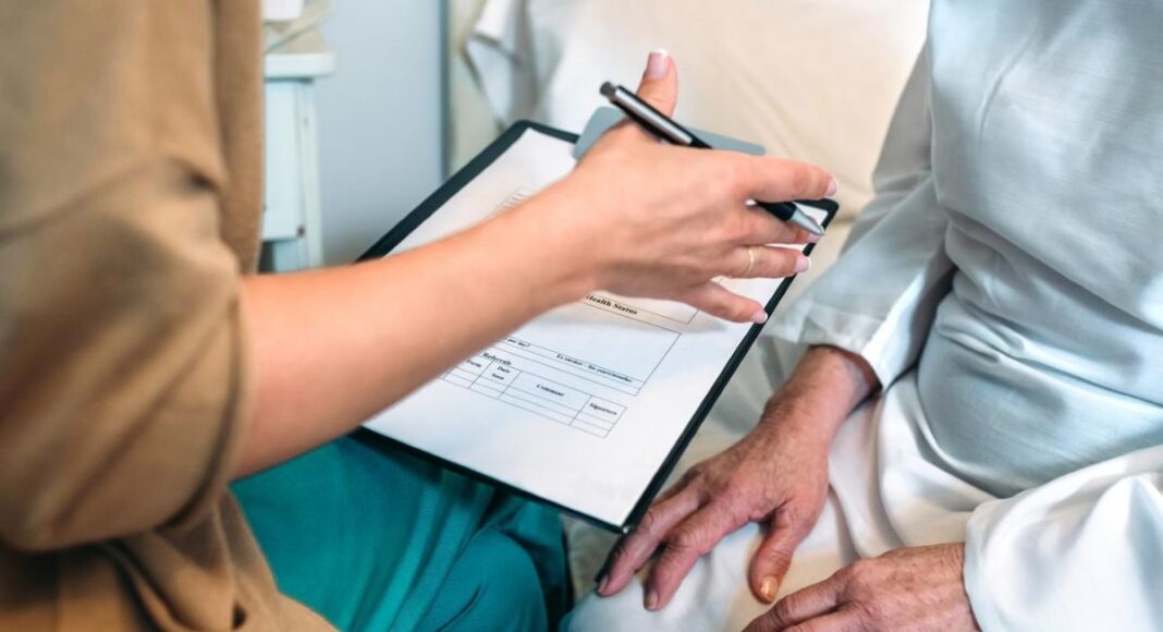 médicos, atención primaria