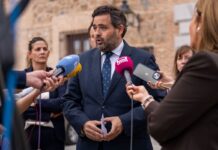 Núñez ve «inadmisibles» las cifras de pobreza en C-LM: el 41 % de menores no cuenta con «un desayuno digno»