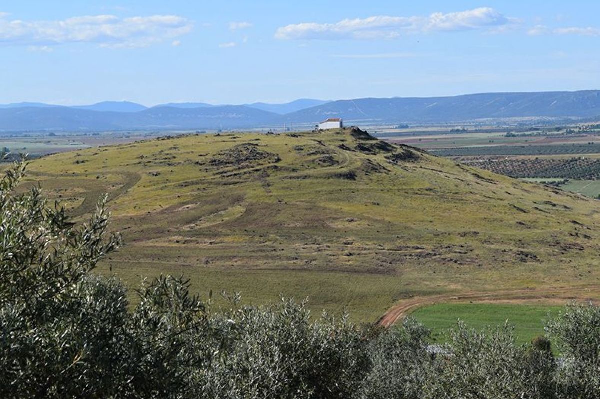 Caminar sobre lava antigua en Ciudad Real: una escapada al Cerro de los Santos