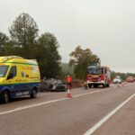 Heridas dos personas mayores tras volcar su vehículo en Fuentes