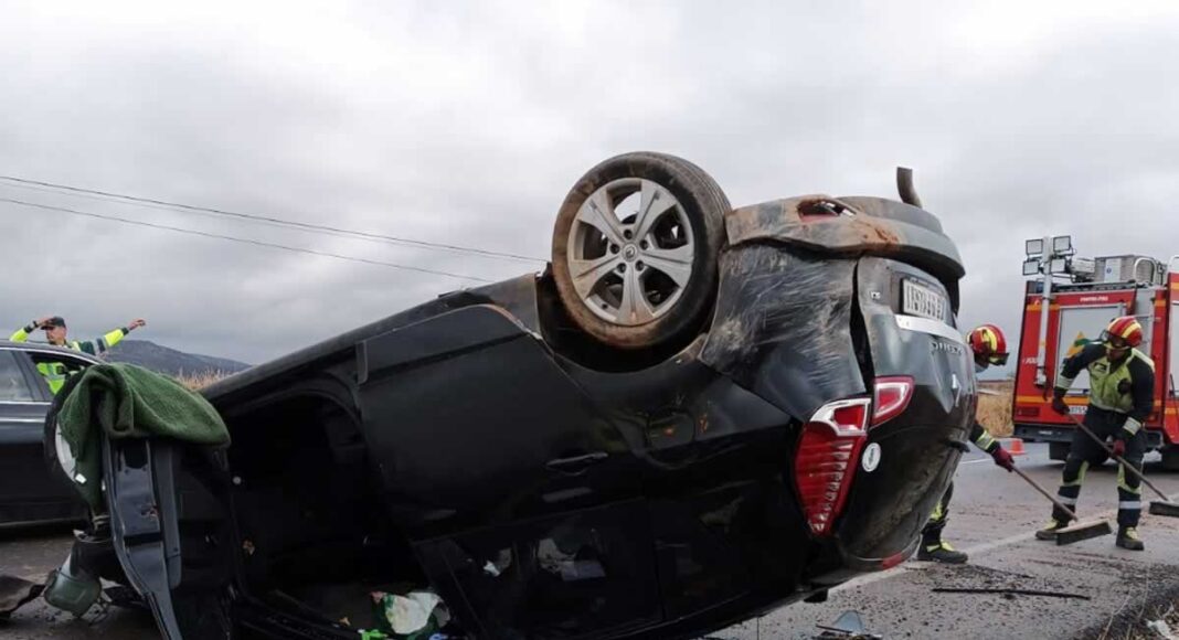 vuelco vehículo entre Valdepeñas y Pozo de la Serna