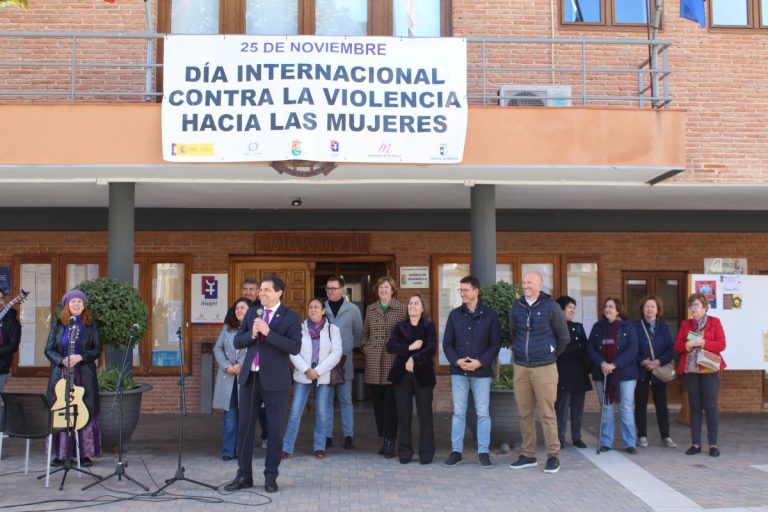 Bolaños de Calatrava conmemora el Día Internacional Contra la Violencia de Género