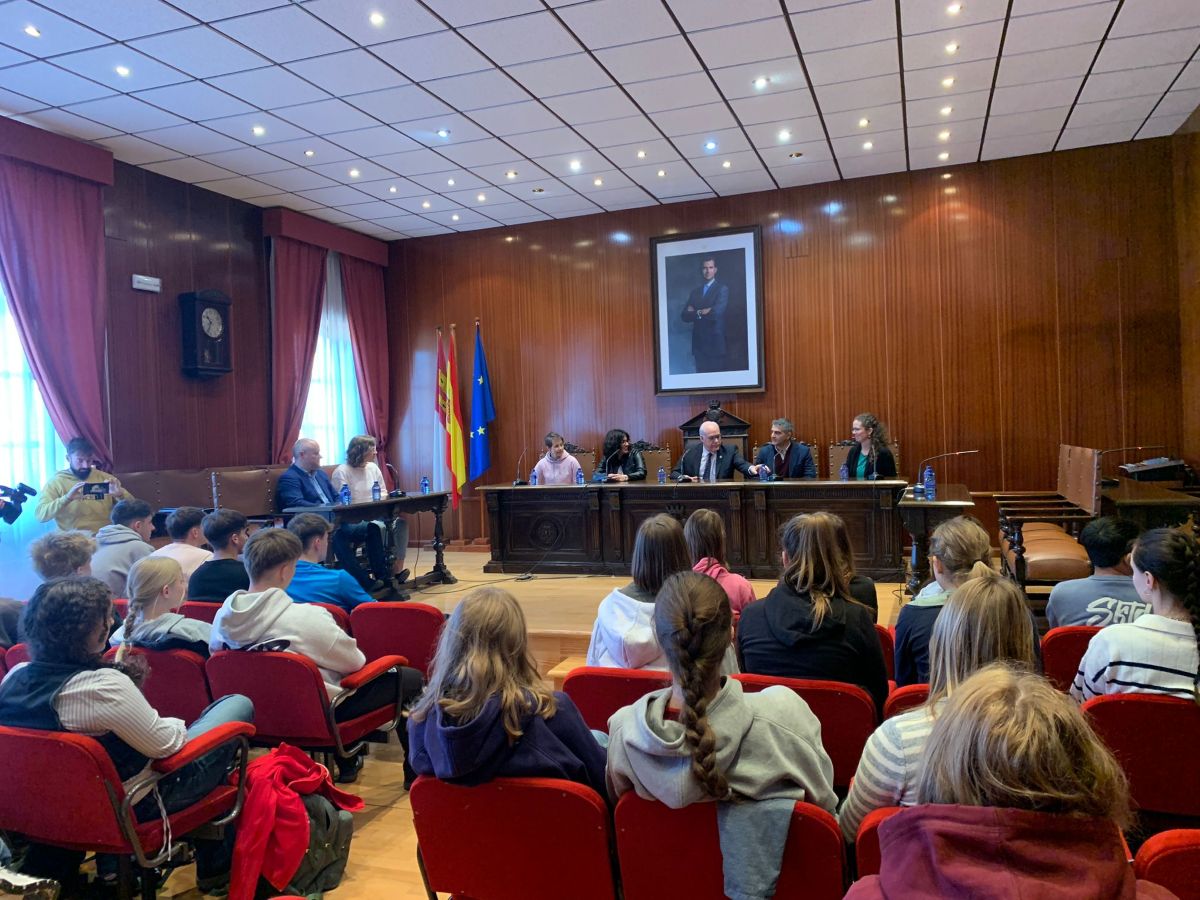 Alumnado alemán de Bordesholm de intercambio en el IES ‘Azuer de Manzanares’