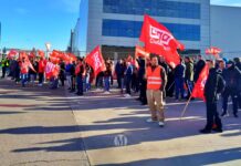 Éxito de seguimiento en la huelga indefinida del sector del metal en Manzanares