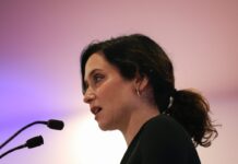 Ayuso acusa a C-LM de «derivar a Madrid 2.000 abortos el año pasado»