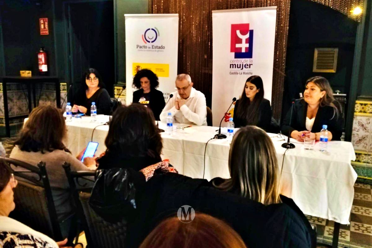 “Muchas formas, una misma violencia” abre el 25N en Manzanares