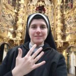 Sor Marta, la monja benedictina de Ciudad Real que supera los 90.000 suscriptores en YouTube