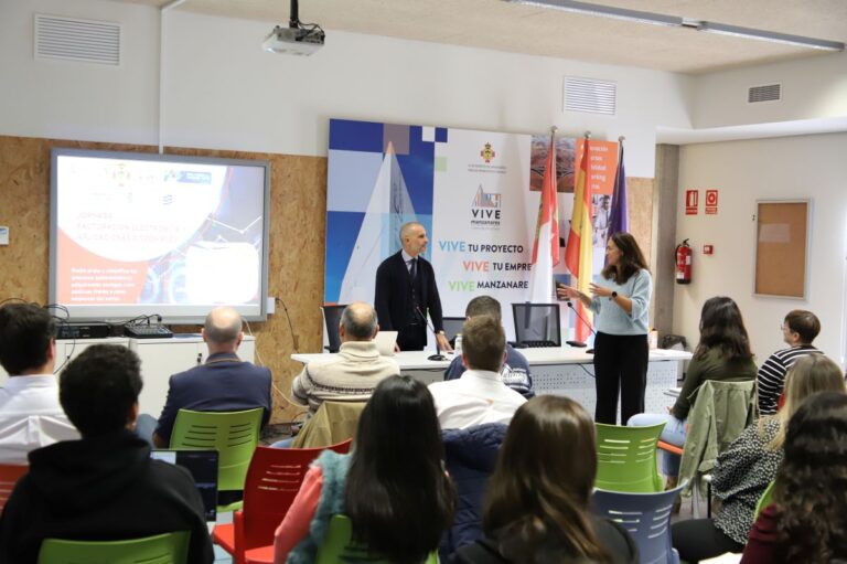 El Vivero de Empresas de Manzanares acoge la II Jornada de Facturación Electrónica
