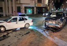 Tres heridos en Cuenca tras el choque de dos turismos en Cuatro Caminos