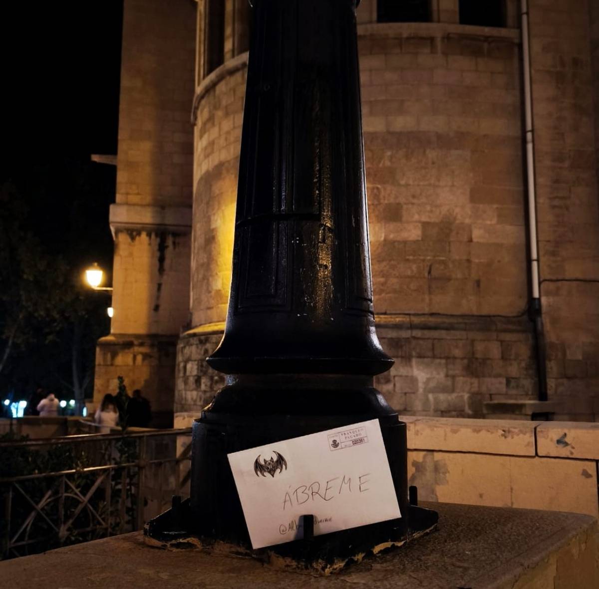 Sorpresa en Albacete: vecinos encuentran cartas y mensajes anónimos en pleno centro