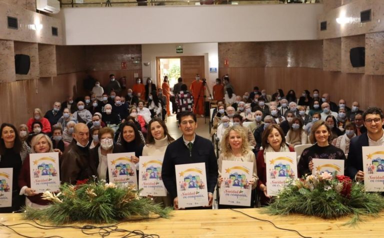 ‘Navidad en compañía. Ningún mayor solo’: combatir la soledad no deseada en C-LM